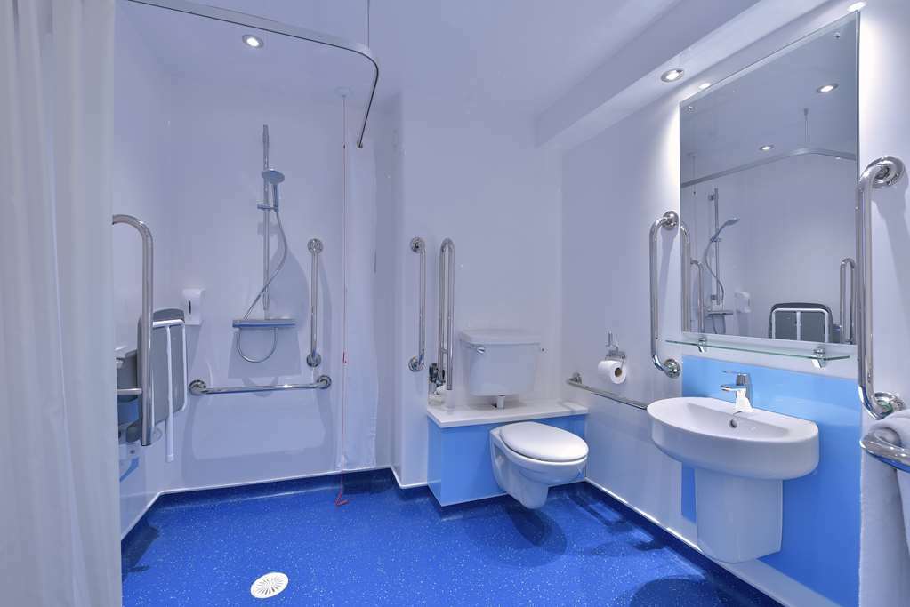 Travelodge Lutterworth Leicester Rum bild